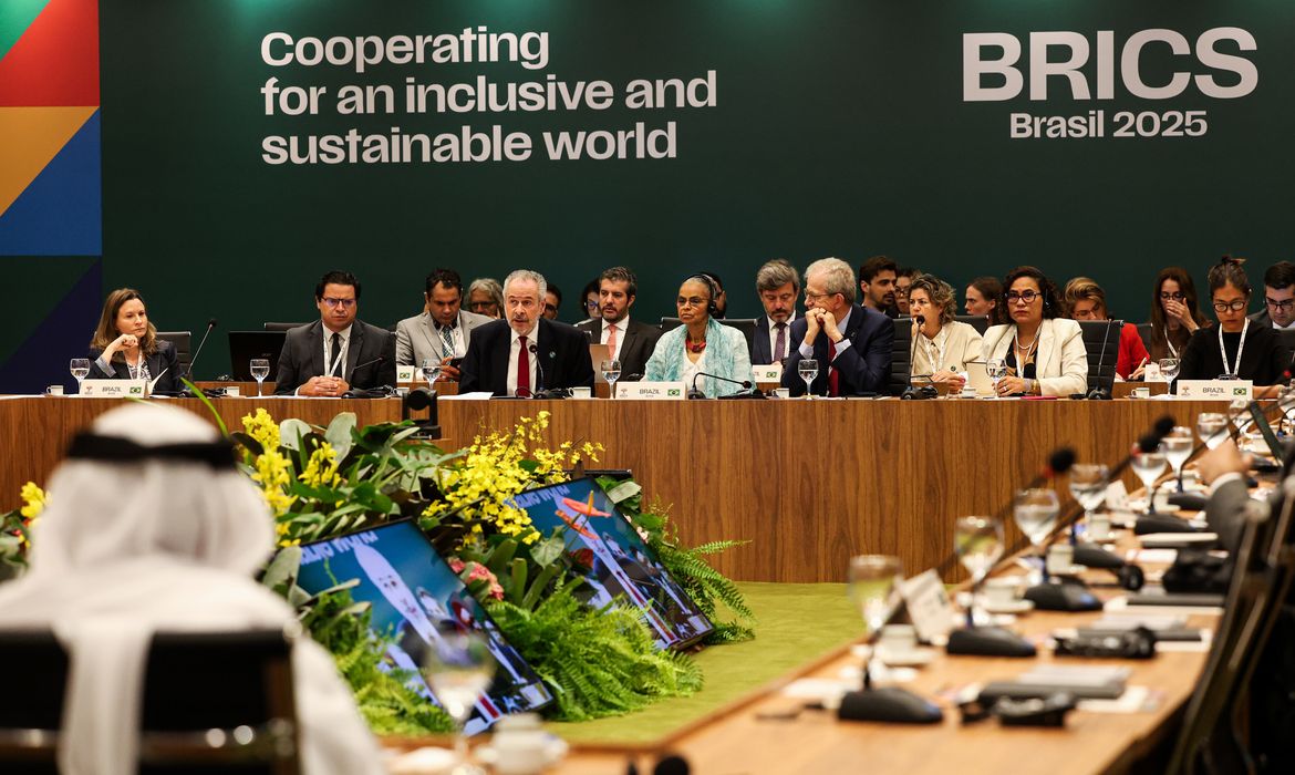 Ministros de Meio Ambiente do Brics se renem em Braslia