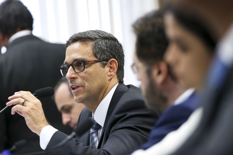 O economista Roberto de Oliveira Campos Neto, indicado pela Presidência da República para o cargo de presidente do Banco Central, durante sabatina na Comissão de Assuntos Econômicos (CAE) do Senado.
