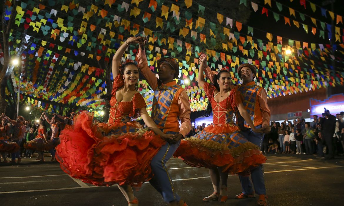 Festa Junina, Quadrilha