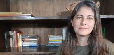 Escritora argentina Selva Almada é entrevistada no Trilha de Letras