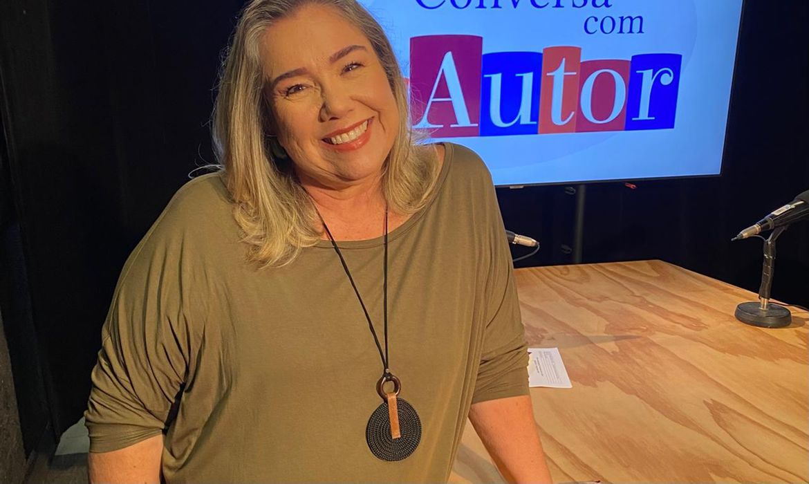 Rio de Janeiro (RJ) 16/04/2025 - A Rádio MEC apresenta, neste domingo (20), às 12h30, mais um episódio da nova temporada do programa Conversa com o Autor. Nesta edição, a jornalista Katy Navarro entrevista a escritora e integrante da Academia Brasileira de Letras, Rosiska Darcy de Oliveira. Foto: Rádio MEC