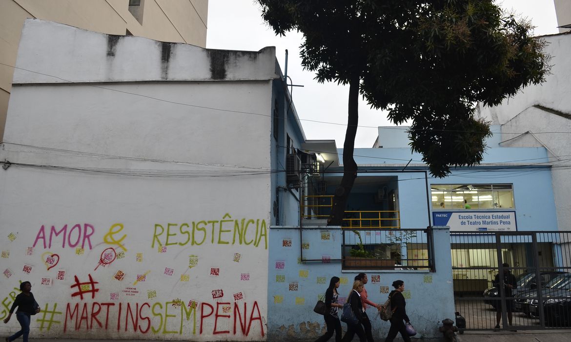 Uma das mais antigas escolas de teatro do país, a Martins Pena enfrenta crise (Fernando Frazão/Agência Brasil)