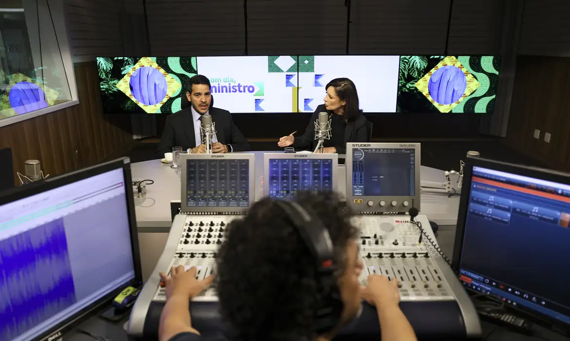 Brasília (DF), 20/05/2025 - O ministro da Advocacia-Geral da União (AGU), Jorge Messias, dá entrevista ao programa Bom Dia, Ministro. Foto: Marcelo Camargo/Agência Brasil