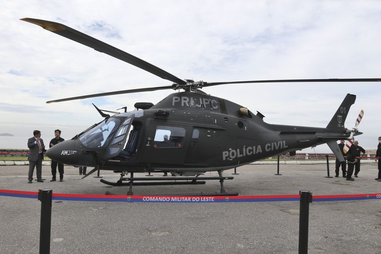 Cerimônia de entrega do helicóptero AW119Kx