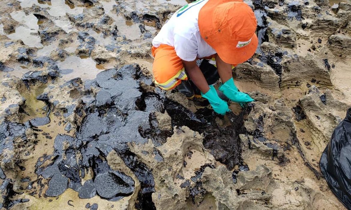  Petrobras resíduos de óleo praias do Nordeste