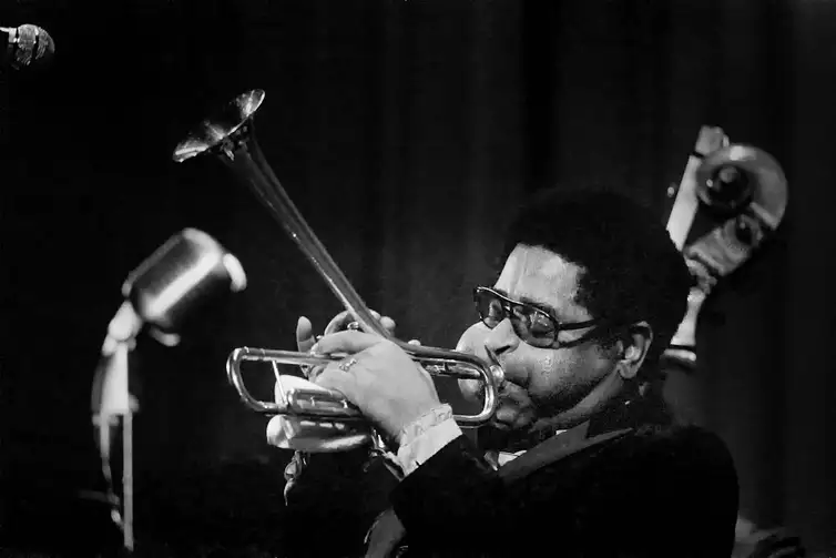 Dia Internacional do Jazz - John Birks Gillespie, o Mito do Trompete, mais conhecido como Dizzy Gillespie, (1917-1993) - The Giants of Jazz.- Foto: JP Roche/Wikimedia Commons