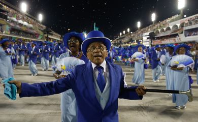 Rio de Janeiro - Desfile da Portela no segundo dia de apresentações do Grupo Especial das Escolas de Samba do Rio, na Sapucaí (Tânia Rêgo/Agência Brasil) 