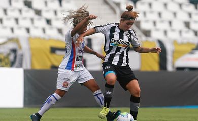 Napoli-SC bate o Botafogo e vence o Brasileiro Feminino A-2.