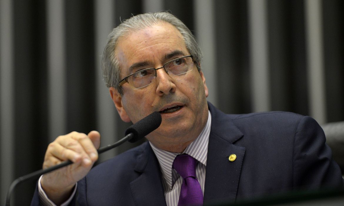 Em entrevista, o presidente da Câmara dos Deputados, Eduardo Cunha fala sobre as pautas de votação da casa (Wilson Dias/Agência Brasil)