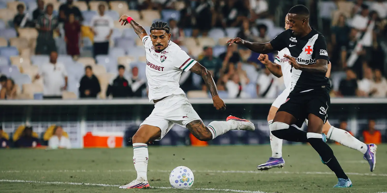 Fluminense e Vasco abrem oitavas de final da Copa do Brasil com 0 a 0