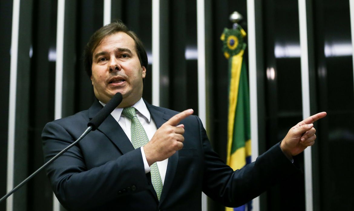 Brasília - Deputado Rodrigo Maia discursa durante sessão para eleição do presidente da Câmara dos Deputados e demais membros da mesa diretora (Marcelo Camargo/Agência Brasil)