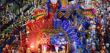 Desfile na segunda noite da Série A do Carnaval do Rio