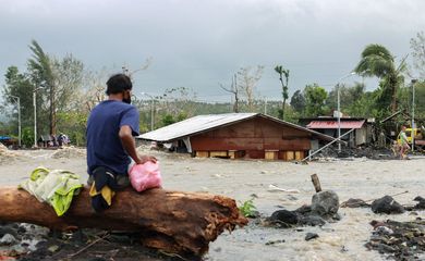 Rescaldo do tufão Goni na província de Albay