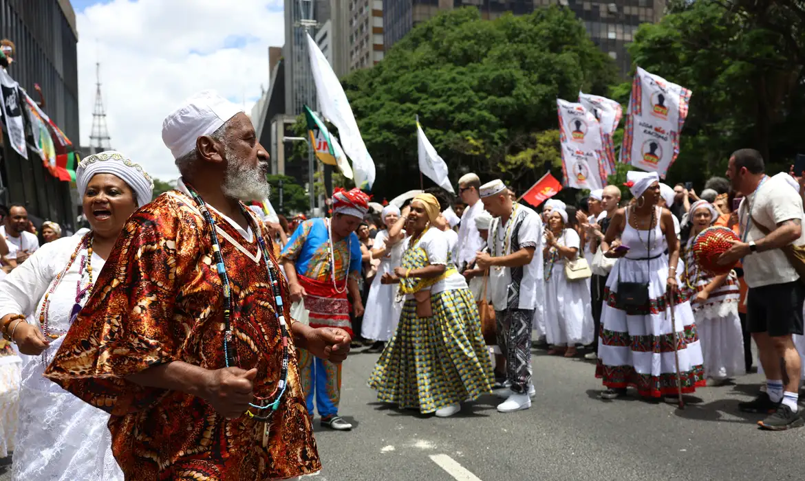 São Paulo (SP), 20/11/2025 - XXII Marcha da Consciência Negra na avenida Paulista. Foto: Rovena Rosa/Agência Brasil
