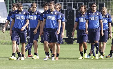 Italy's players arrive for a training session in Mangaratiba, Brazil, Wednesday, June 18, 2014. Italy plays in group D at the 2014 soccer World Cup. (AP Photo/Antonio Calanni)