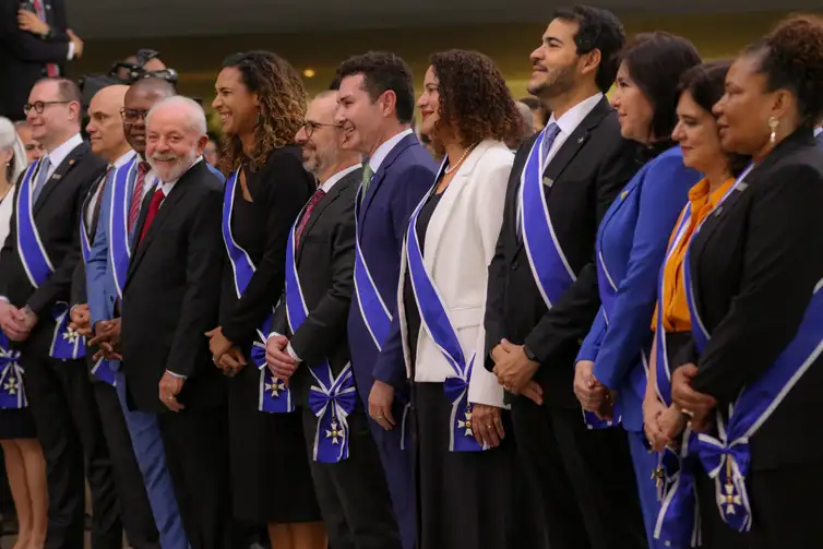 José Cruz/Agência Brasil Brasília (DF) 21/11/2023 - O presidente Luiz Inácio Lula da Silva participa da entrega de medalhas da Ordem do Rio Branco.
Foto: José Cruz/Agência Brasil