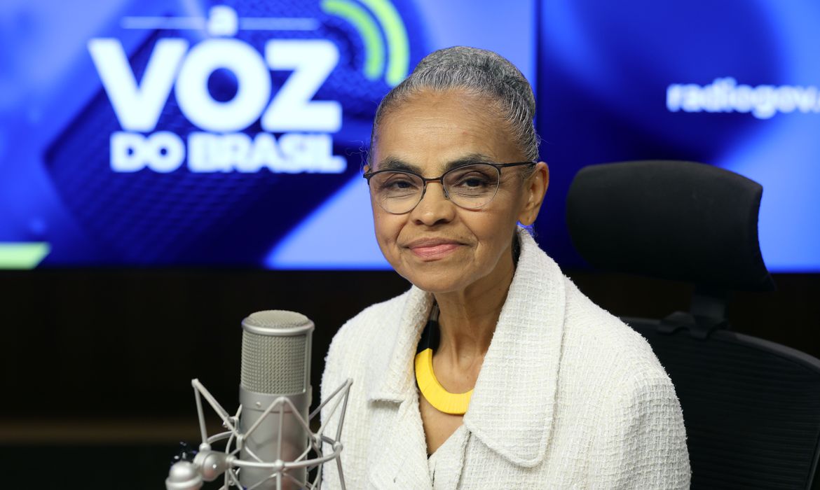 Brasília (DF), 05/05/2025 - Marina Silva, ministra do Meio Ambiente e Mudança do Clima, participa do programa A Voz do Brasil. Foto: Valter Campanato/Agência Brasil