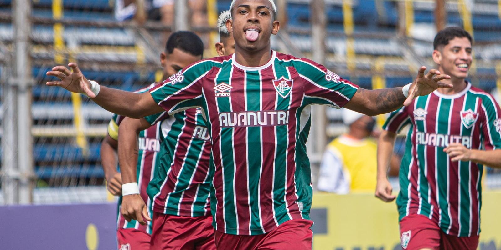 Fluminense domina Ponte Preta e avança às oitavas da Copa São Paulo.