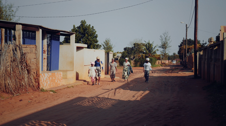 &quot;O Parto&quot; conta processo de recomposição de cidade moçambicana após enchentes