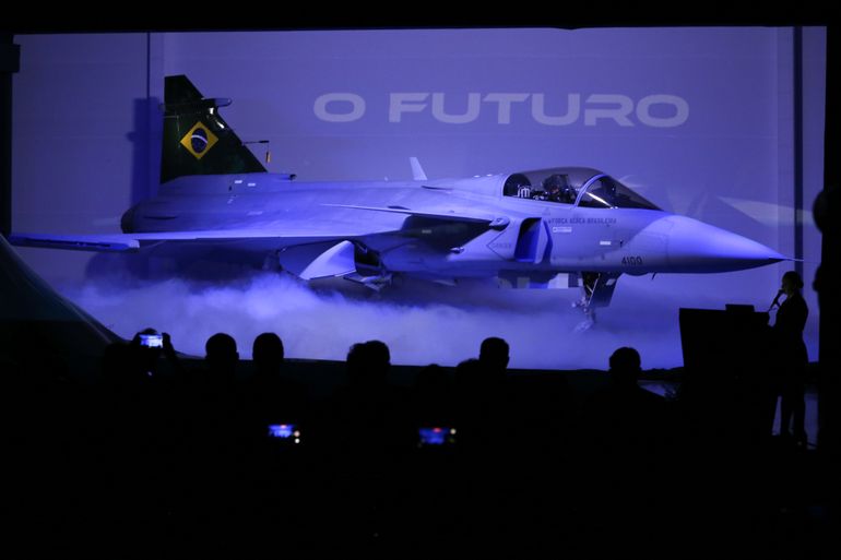 O Comando da Aeronáutica, faz uma exposição sobre os detalhes técnicos e as possibilidades dos novos F-39E Gripen, recebidos da Suécia, durante Workshop na Ala 1 da Base Aérea de Brasília.