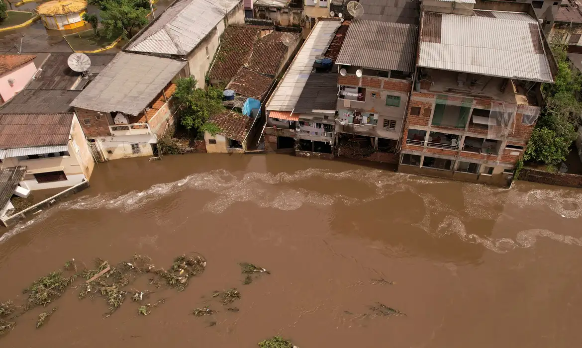 Moradores de duas cidades da Bahia podem sacar FGTS por calamidade |  Agência Brasil