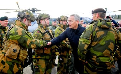 NATO Secretary General Stoltenberg visits Bardufoss