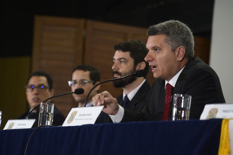 O superintendente da Polícia Federal, Ricardo Saadi, durante apresentação do laudo das causas do incêndio que atingiu o Museu Nacional do Rio de Janeiro.