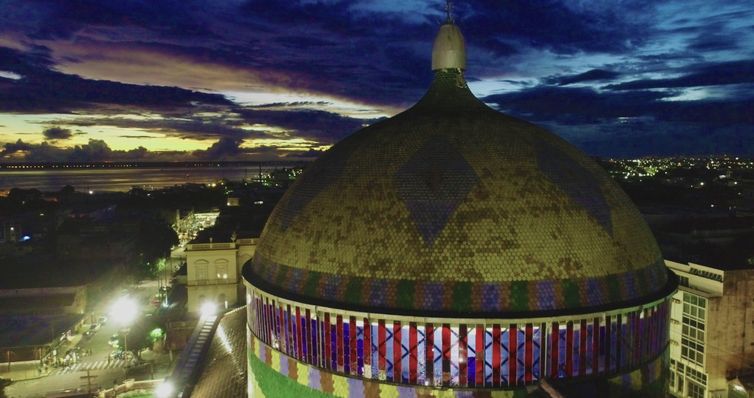 Teatro Amazonas é uma das belezas arquitetônicas de Manaus