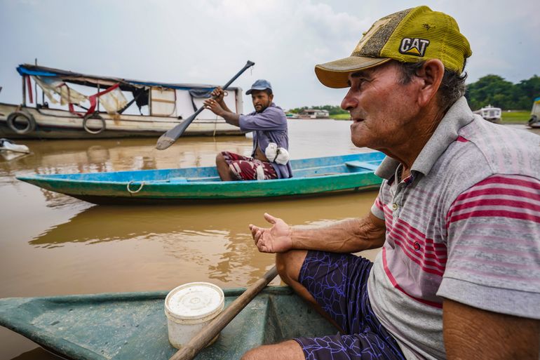 Manaus (AM), 20/11/2023,  Raimundo Lucas da Silva, Pescador, fala sobre a seca que Manaus vem sofrendo,  a maior seca em 121 anos. Na Ponta da Piraiba.  Foto: Rafa Neddermeyer/Agência Brasil