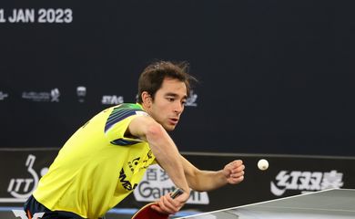 Calderano estreia com vitória no WTT Contender de Doha - em 18/01/2023 -  3 sets a 0 contra Angel Naranjo 
