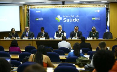 O ministro da Saúde, Marcelo Queiroga, durante coletiva de imprensa para explicar o fim da Emergência em Saúde Pública de Importância Nacional (ESPIN).