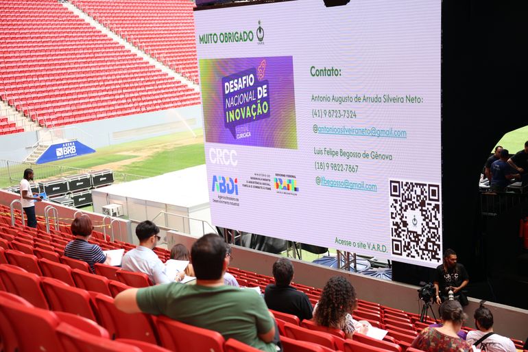 Brasília (DF), 11/10/2025 - Pessoas participam do Festival Curicaca. Foto: José Cruz/Agência Brasil