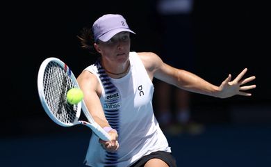 Tenista polonesa Iga Swiatek durante partida do Aberto da Austrália
28/01/2026 REUTERS/Tingshu Wang