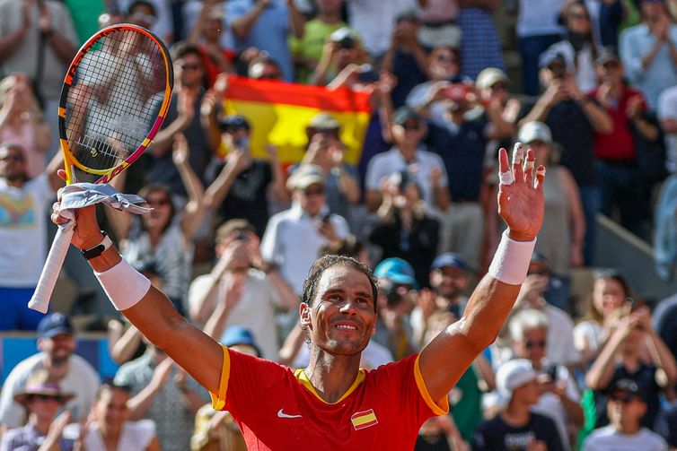 Nadal celebra vitória nos Jogos de Paris
 28/7/2024     REUTERS/Claudia Greco