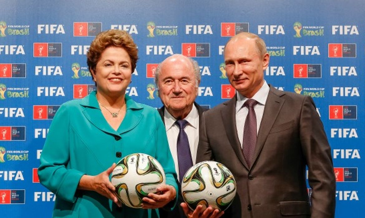Rio de Janeiro - RJ, 13/07/2014. Presidenta Dilma Rousseff durante entrega simbólica da Copa do Mundo do Brasil para a Rússia. Foto: Roberto Stuckert Filho/PR