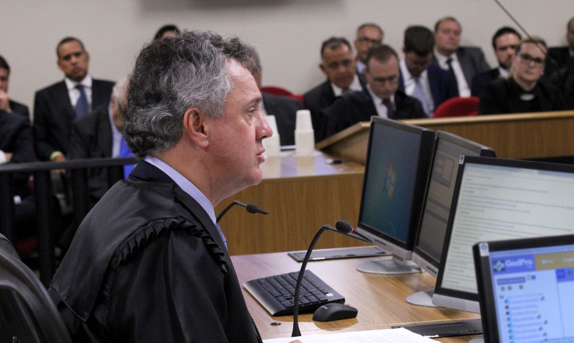 Porto Alegre - O relator, desembargador João Pedro Gebran Neto, no julgamento do recurso do ex-presidente Lula  (Sylvio Sirangelo/TRF4)
