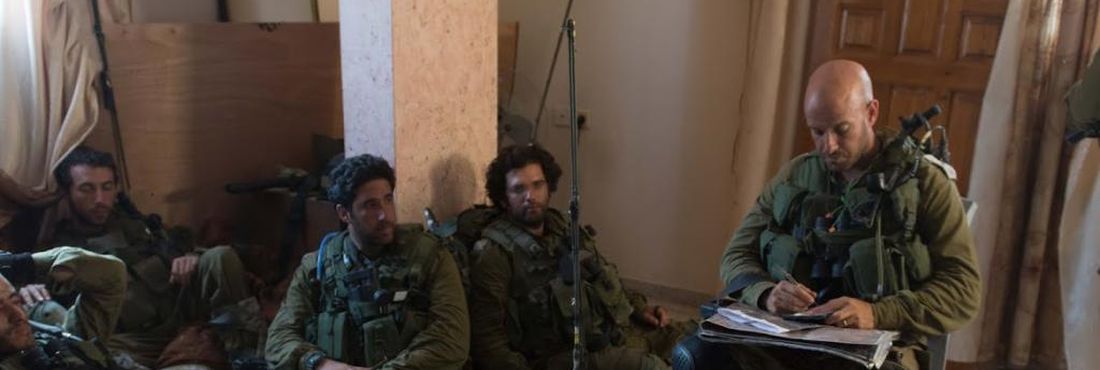 Ofensivas por terra do exército Israelense intensificam a busca por túneis usados pelo exército do Hamas