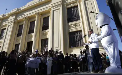 Rio de Janeiro (RJ), 07/04/2026 – 0 ministro da Saúde, Alexandre Padilha, na reabertura do  Centro Cultural do Ministério da Saúde, equipado com Memorial da Pandemia de Covid-19, homenagem às mais de 700 mil vítimas no país. Foto: Fernando Frazão/Agência Brasil