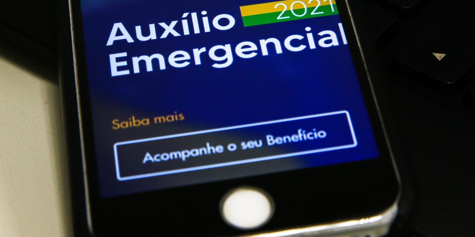 Caixa paga hoje auxílio emergencial a nascidos em maio