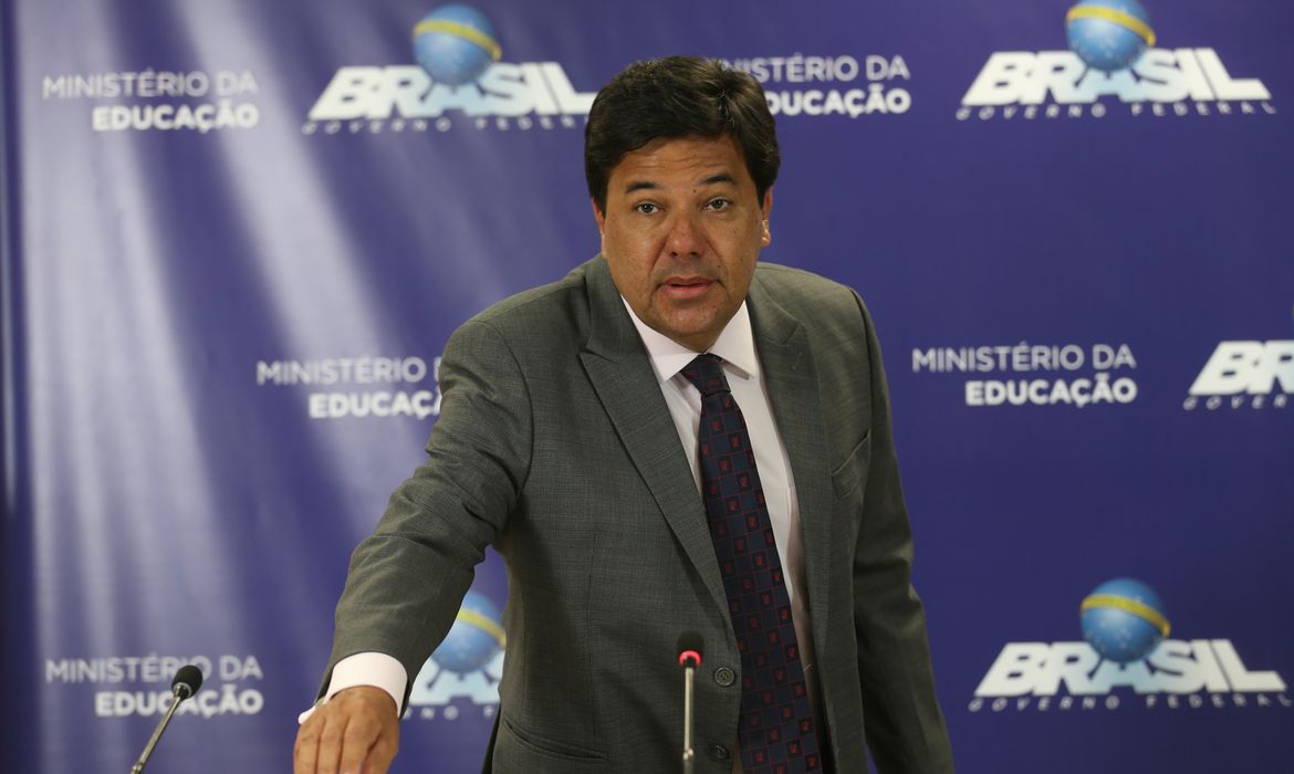 Brasília - O ministro da Educação, Mendonça Filho, divulga detalhes da aplicação da prova do Exame Nacional do Ensino Médio (Enem) 2016 (Fabio Rodrigues Pozzebom/Agência Brasil)