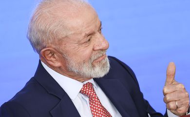 Brasília (DF), 12/02/2025 - O presidente Luiz Inácio Lula da Silva participa da cerimônia que celebra um ano do programa Nova Indústria Brasil e do lançamento da Missão 6: Tecnologias de Interesse para a Soberania e Defesa Nacionais, no Palácio do Planalto. Foto: Marcelo Camargo/Agência Brasil