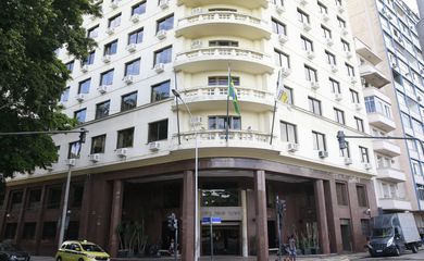 Fachada do Hotel Novo Mundo, no Rio de Janeiro, que fechará suas portas no próximo dia 20.