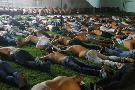 Milicianos presos no Rio (PolÃcia Civil/Divulgação)