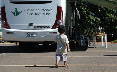Dia 25 de maio é o Dia Nacional da Adoção. E para comemorar a data, a Vara da Infância e da Juventude do DF – VIJ/DF celebra a data no Parque da Cidade (Antonio Cruz/Agência Brasil)