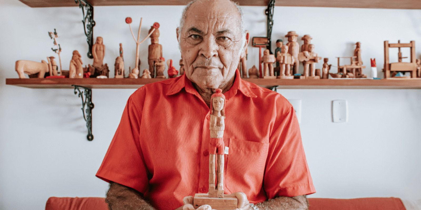 Esculturas de Cícero Alves, o Véio, em exposição na Caixa Cultural de Belém até 31 de maio