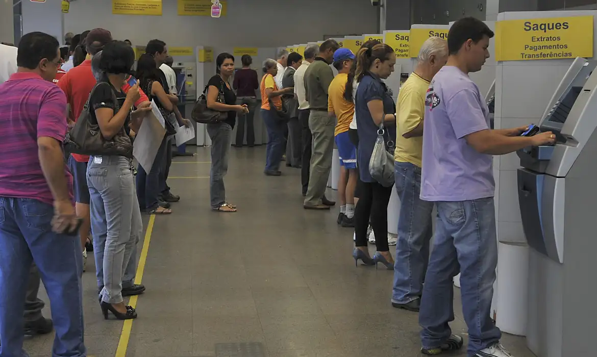 Bancos fecham na segunda e terça-feira de carnaval | Agência Brasil