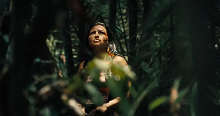 Brasília - 21/11/2025 -Juma Xipaia denuncia impactos de megaempreendimentos na Amazônia. Foto: Evelyn Lynam