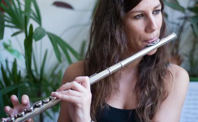 A flautista espanhola María Toro se apresenta no Festival de Jazz e Blues de Guaramiranga, no Ceará 