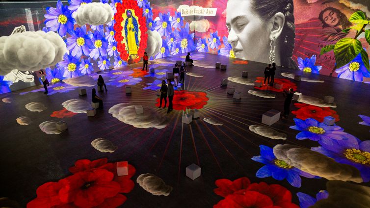 Rio de Janeiro (RJ) – A maior exposição imersiva em torno da vida da artista mexicana Frida Kahlo abre as portas hoje (30) para o público na cidade do Rio de Janeiro. Foto: MIDIORAMA /Divulgação