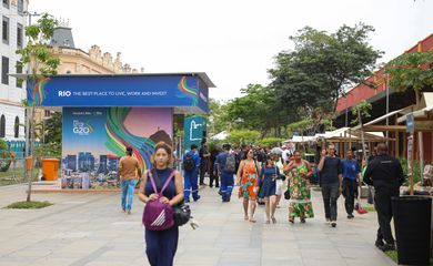 Rio de Janeiro (RJ), 14/11/2024 - Chegada dos participantes para o G20 Social, no Boulevard Olímpico na zona portuária da capital fluminense. Foto: Tomaz Silva/Agência Brasil